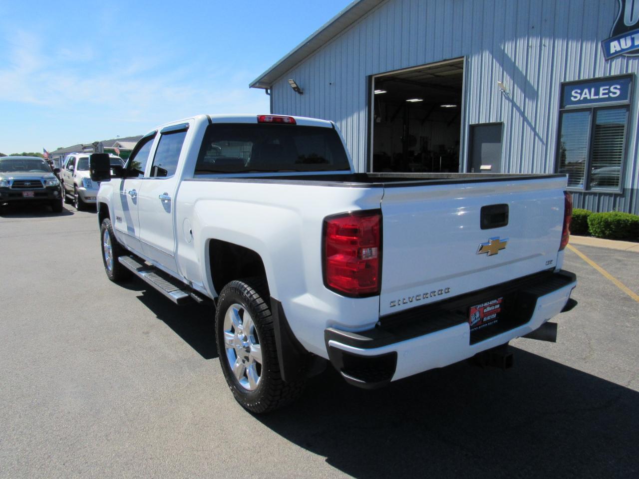 Chevrolet Silverado 2500HD 4WD Crew Cab 153.7" LTZ 2018