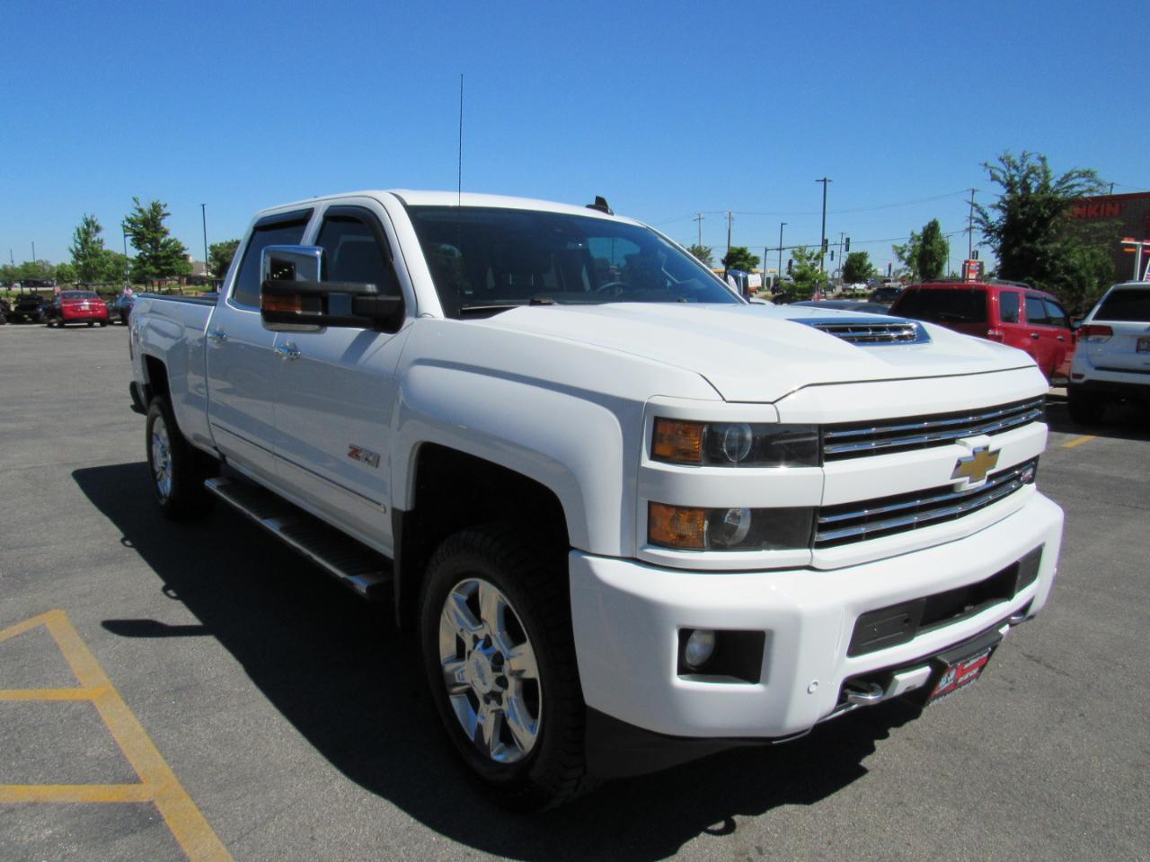 Chevrolet Silverado 2500HD 4WD Crew Cab 153.7" LTZ 2018