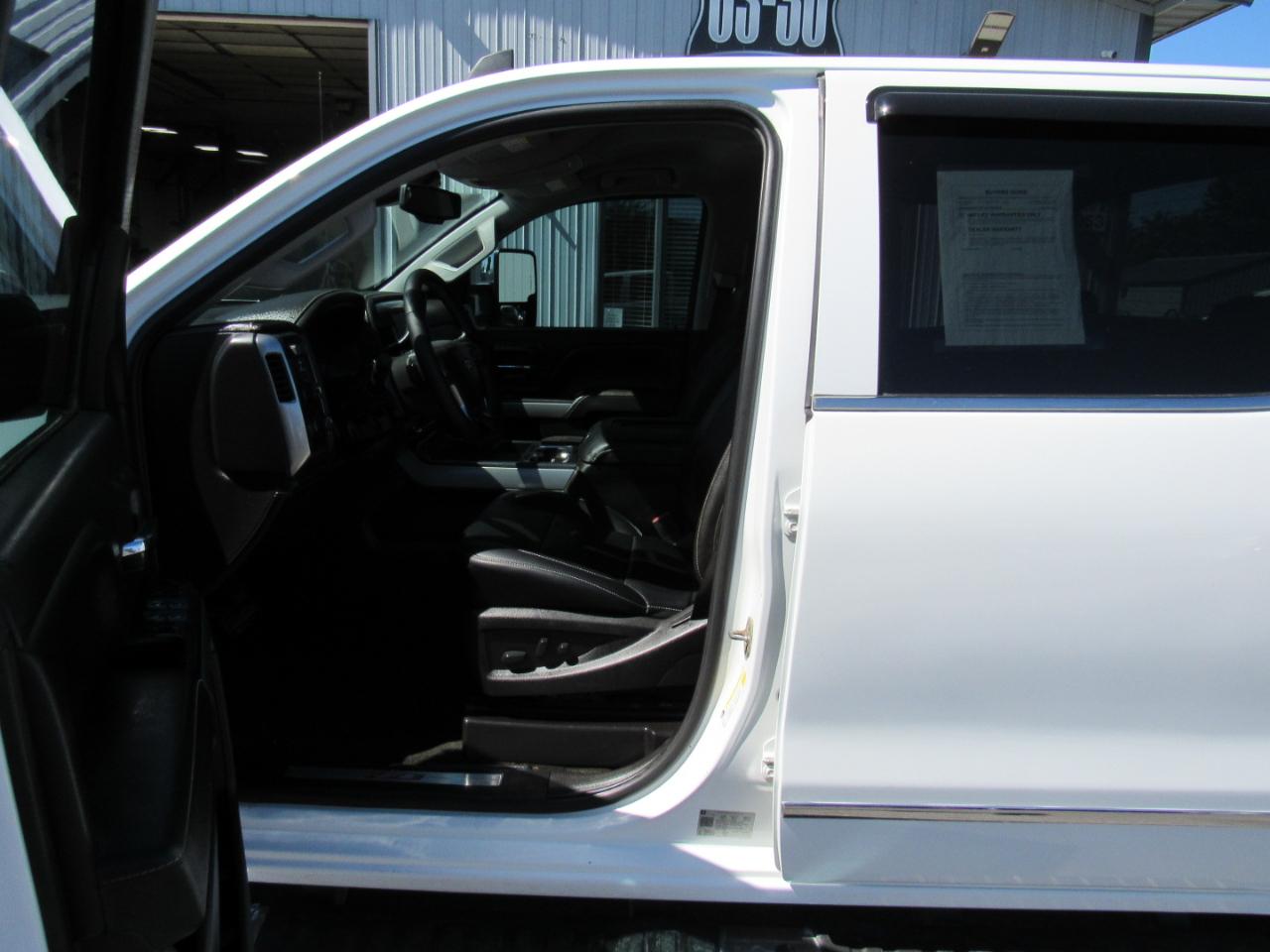 Chevrolet Silverado 2500HD 4WD Crew Cab 153.7" LTZ 2018