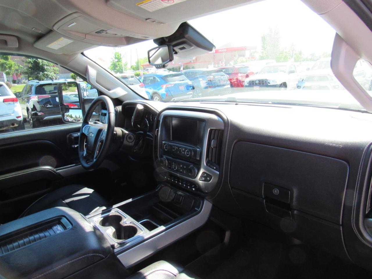 Chevrolet Silverado 2500HD 4WD Crew Cab 153.7" LTZ 2018