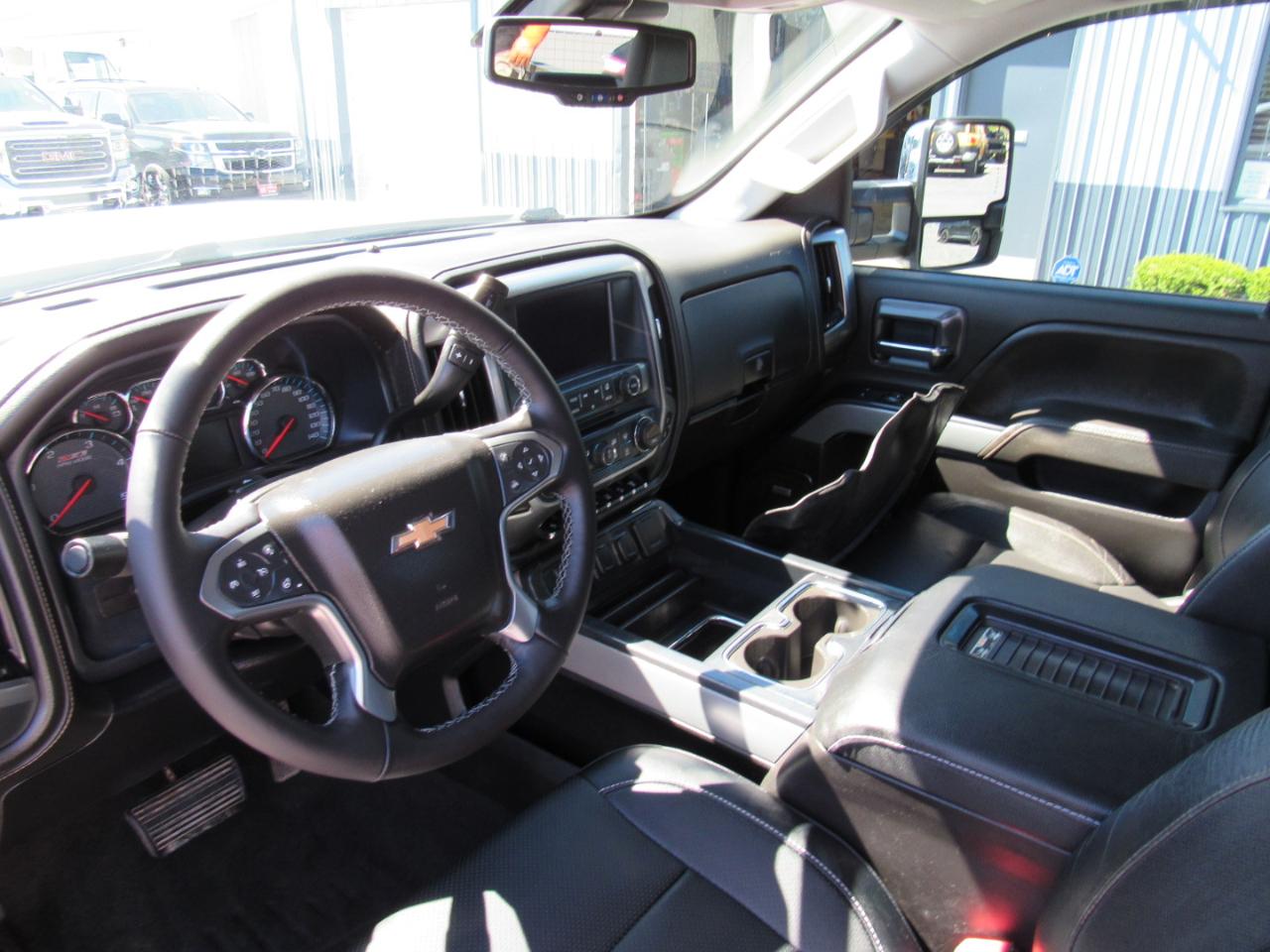 Chevrolet Silverado 2500HD 4WD Crew Cab 153.7" LTZ 2018