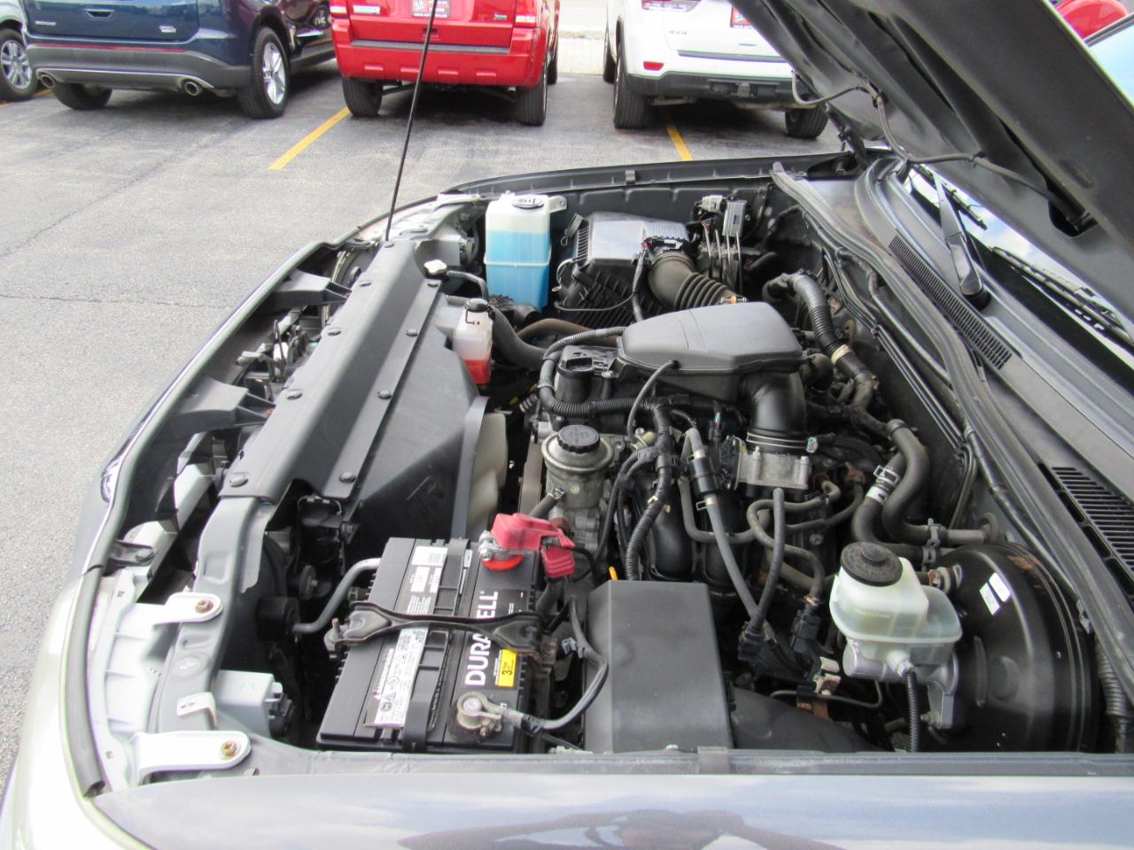 Toyota Tacoma 4WD Access Cab I4 AT SR (Natl) 2010