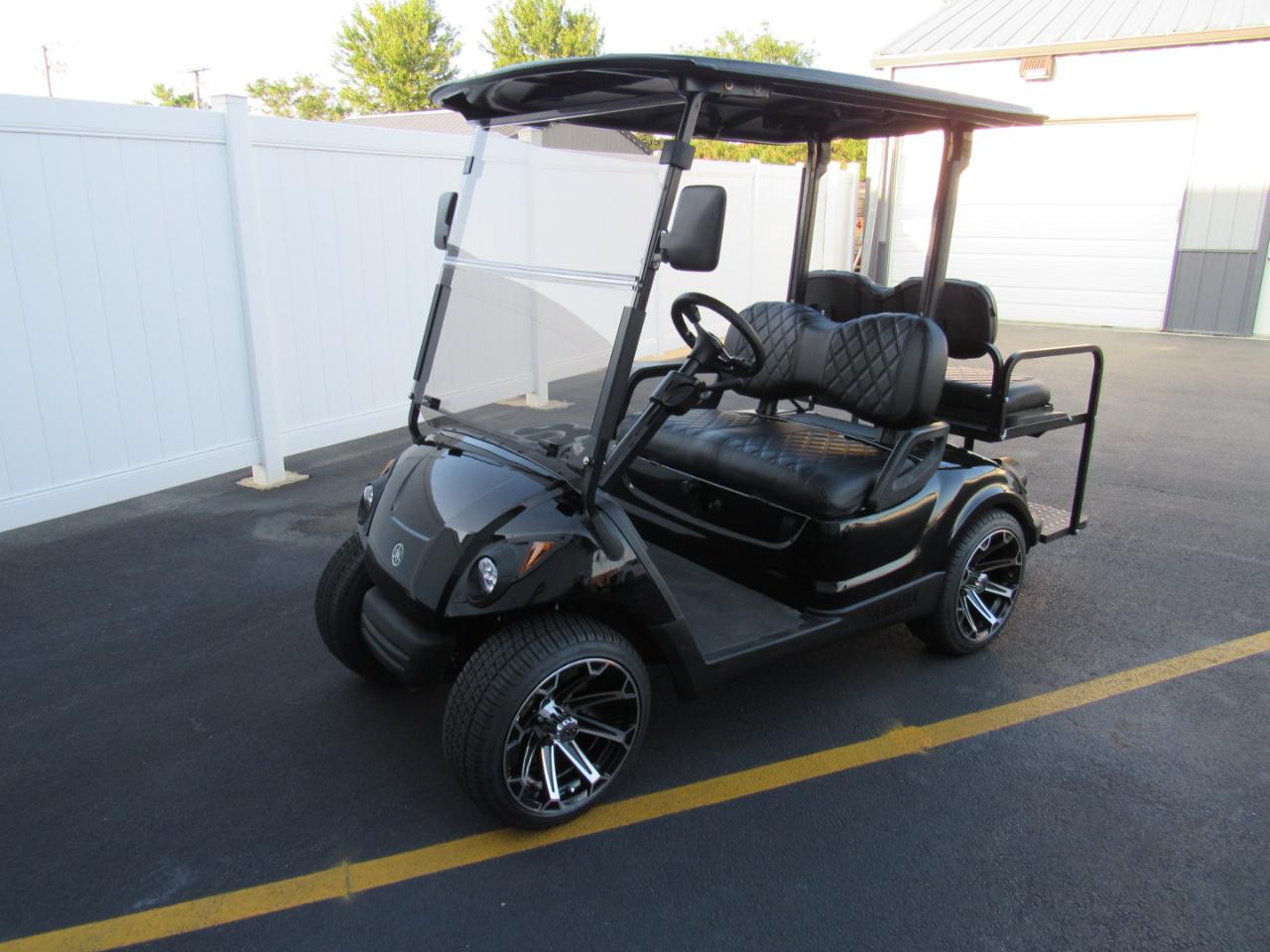 2022 Yamaha Drive 2 EFI Gas Street Legal NON-LIFTED
