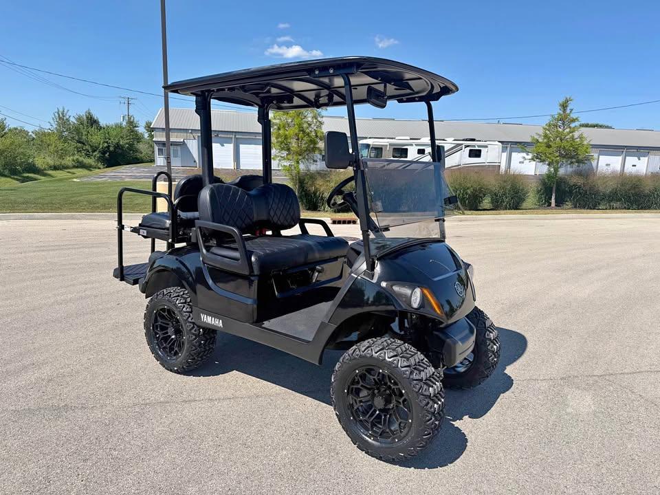Yamaha Drive 2 EFI Gas Street Legal  2022