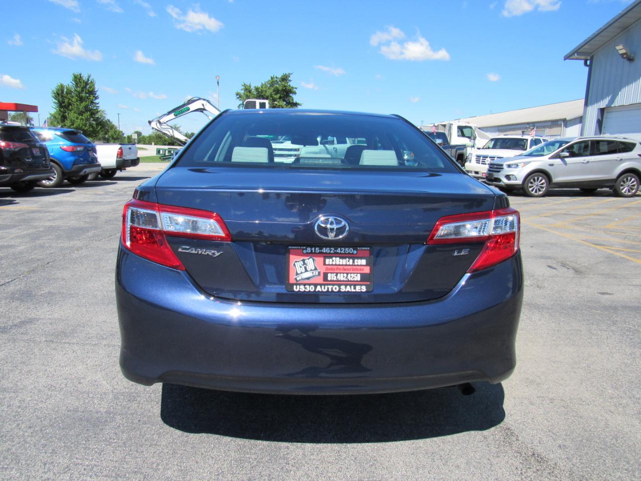 Toyota Camry 2014.5 4dr Sdn I4 Auto SE Sport (Natl) 2014