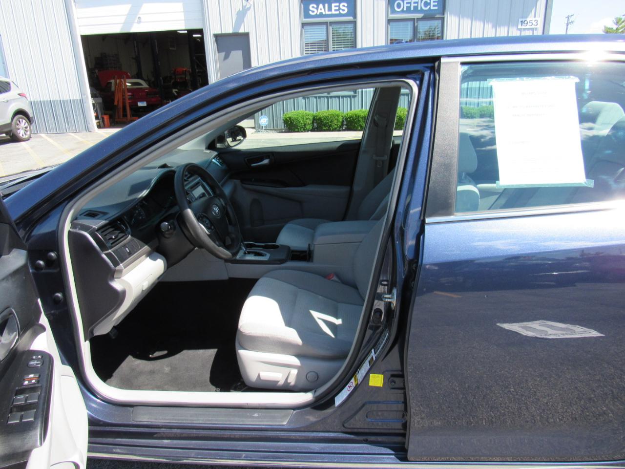Toyota Camry 2014.5 4dr Sdn I4 Auto SE Sport (Natl) 2014