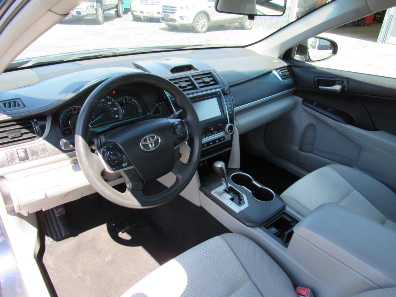 Toyota Camry 2014.5 4dr Sdn I4 Auto SE Sport (Natl) 2014