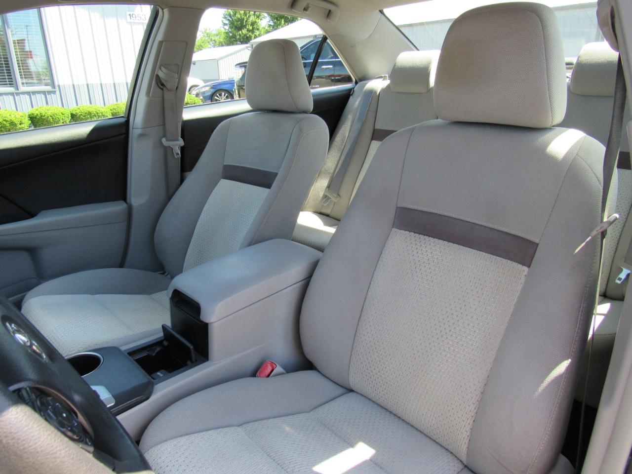 Toyota Camry 2014.5 4dr Sdn I4 Auto SE Sport (Natl) 2014