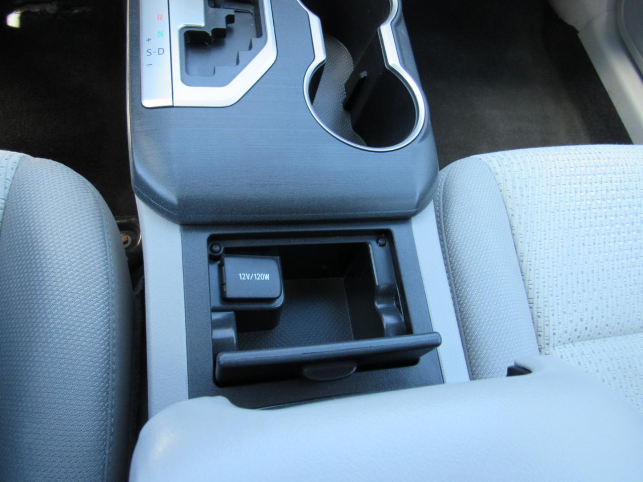 Toyota Camry 2014.5 4dr Sdn I4 Auto SE Sport (Natl) 2014