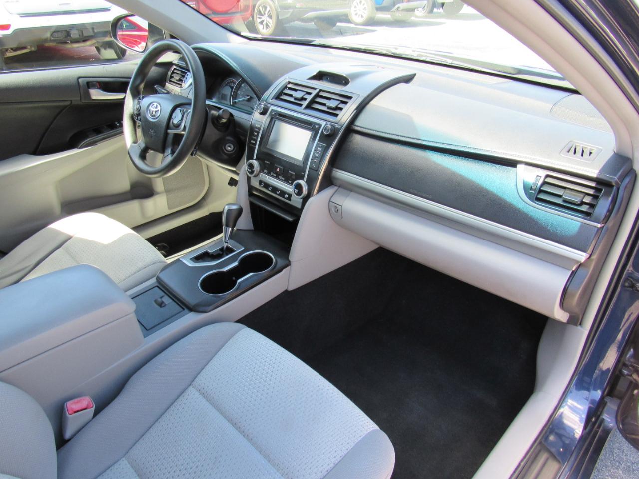Toyota Camry 2014.5 4dr Sdn I4 Auto SE Sport (Natl) 2014