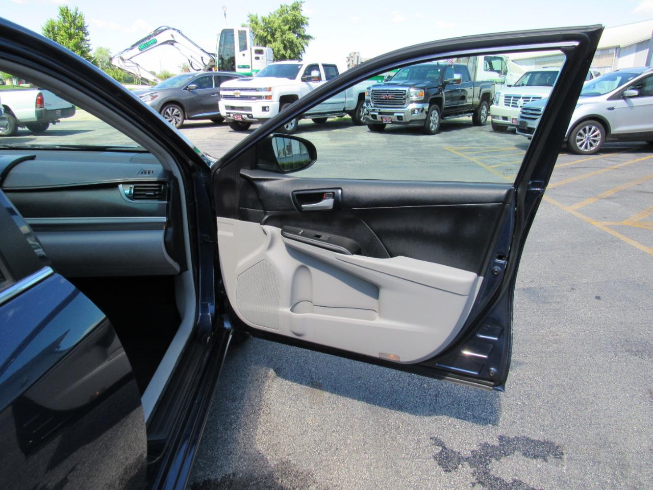 Toyota Camry 2014.5 4dr Sdn I4 Auto SE Sport (Natl) 2014