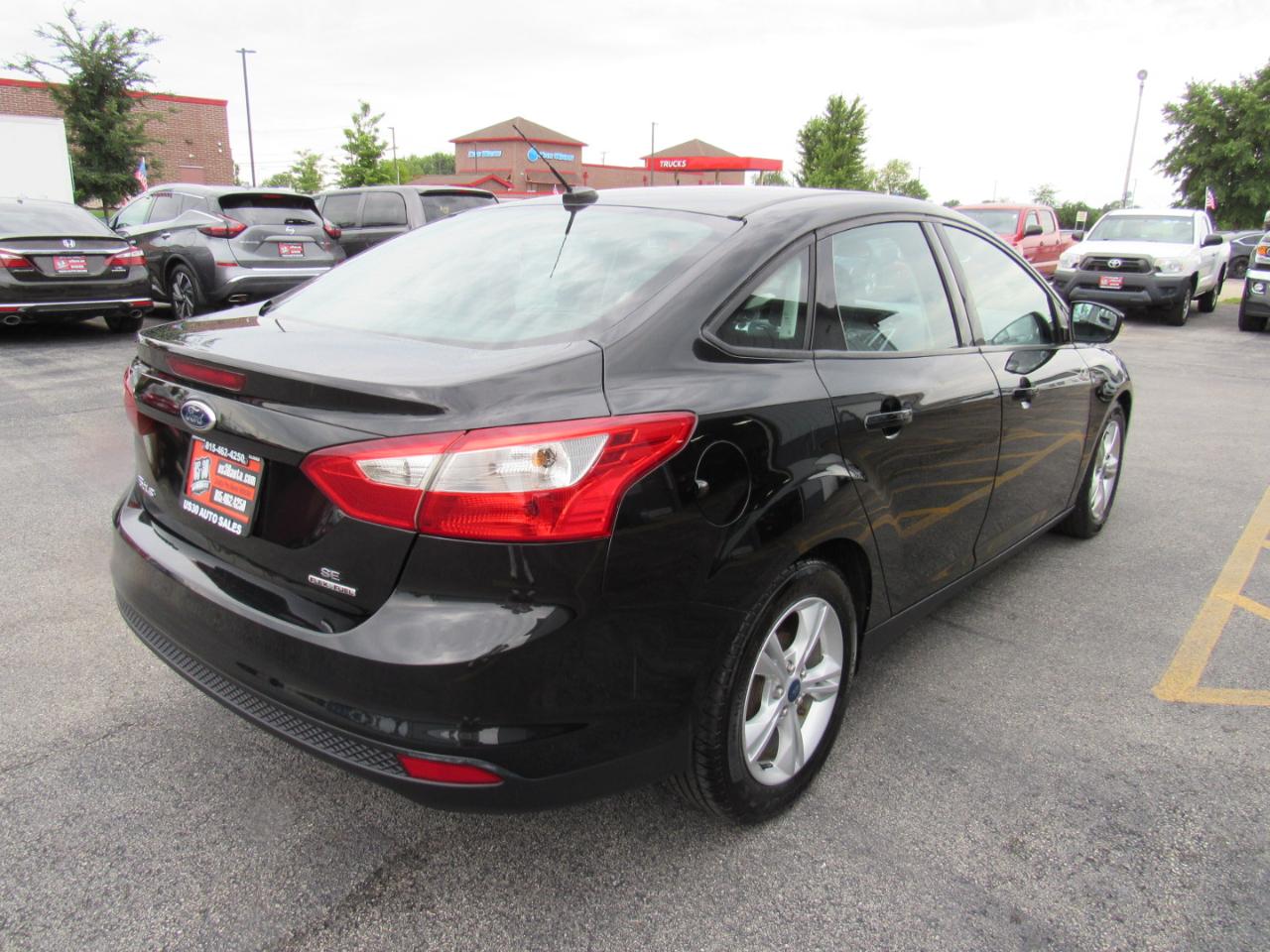 Ford Focus 4dr Sdn SE 2014