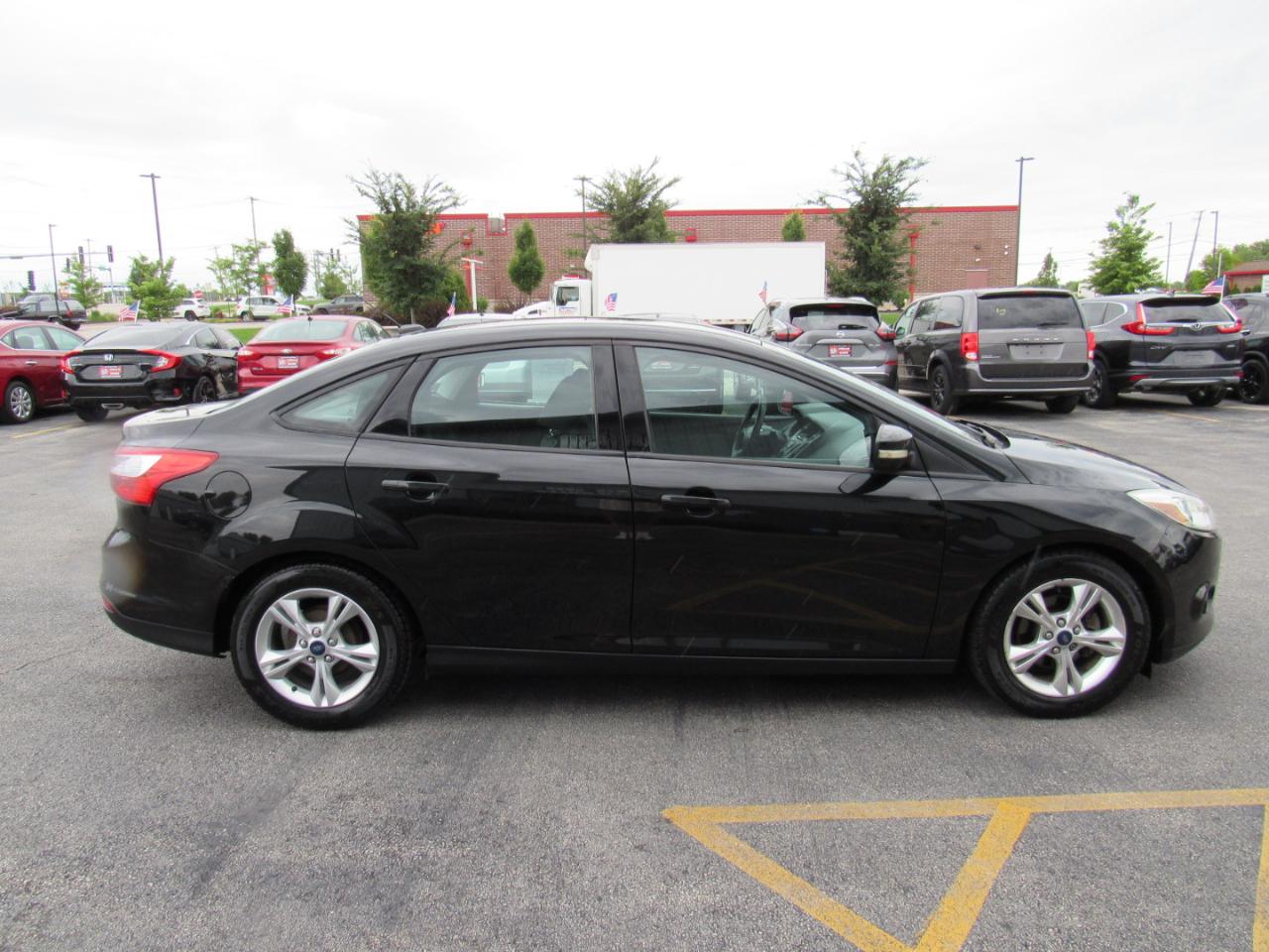 Ford Focus 4dr Sdn SE 2014