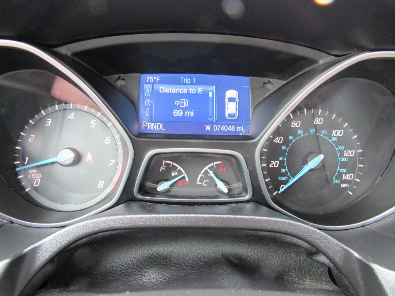 Ford Focus 4dr Sdn SE 2014
