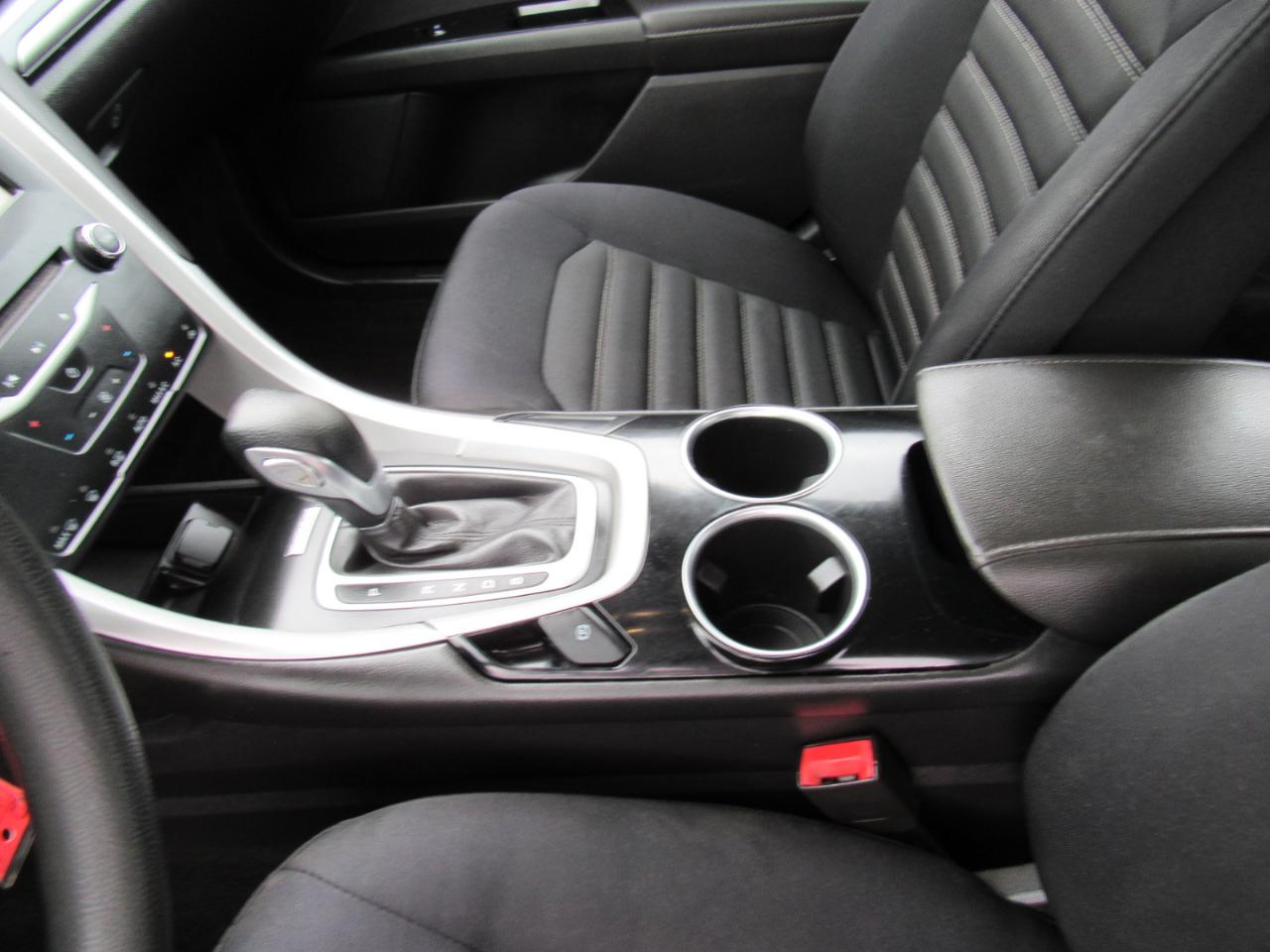 Ford Fusion 4dr Sdn SE FWD 2013
