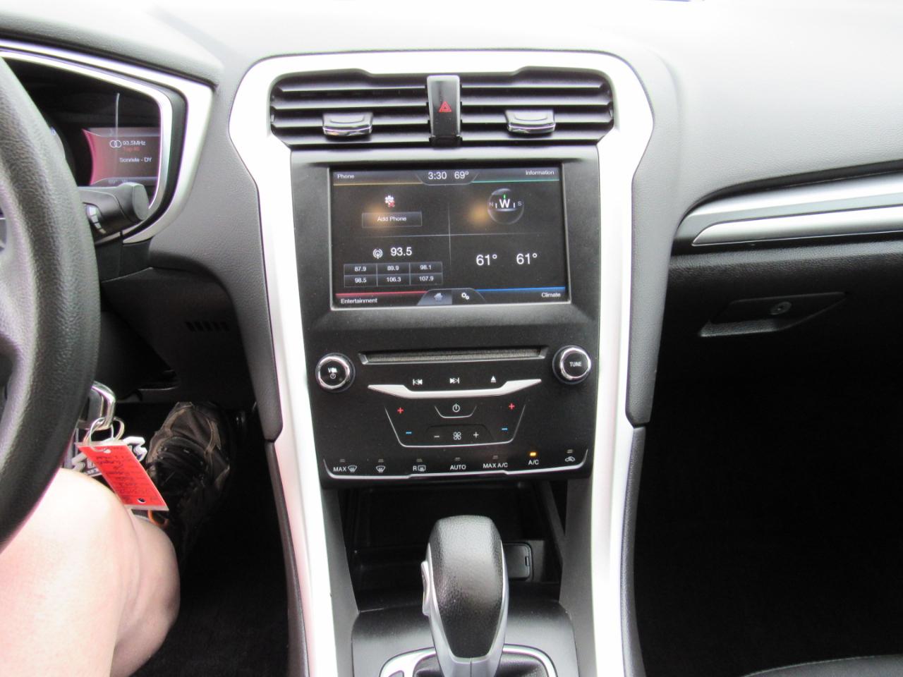 Ford Fusion 4dr Sdn SE FWD 2013