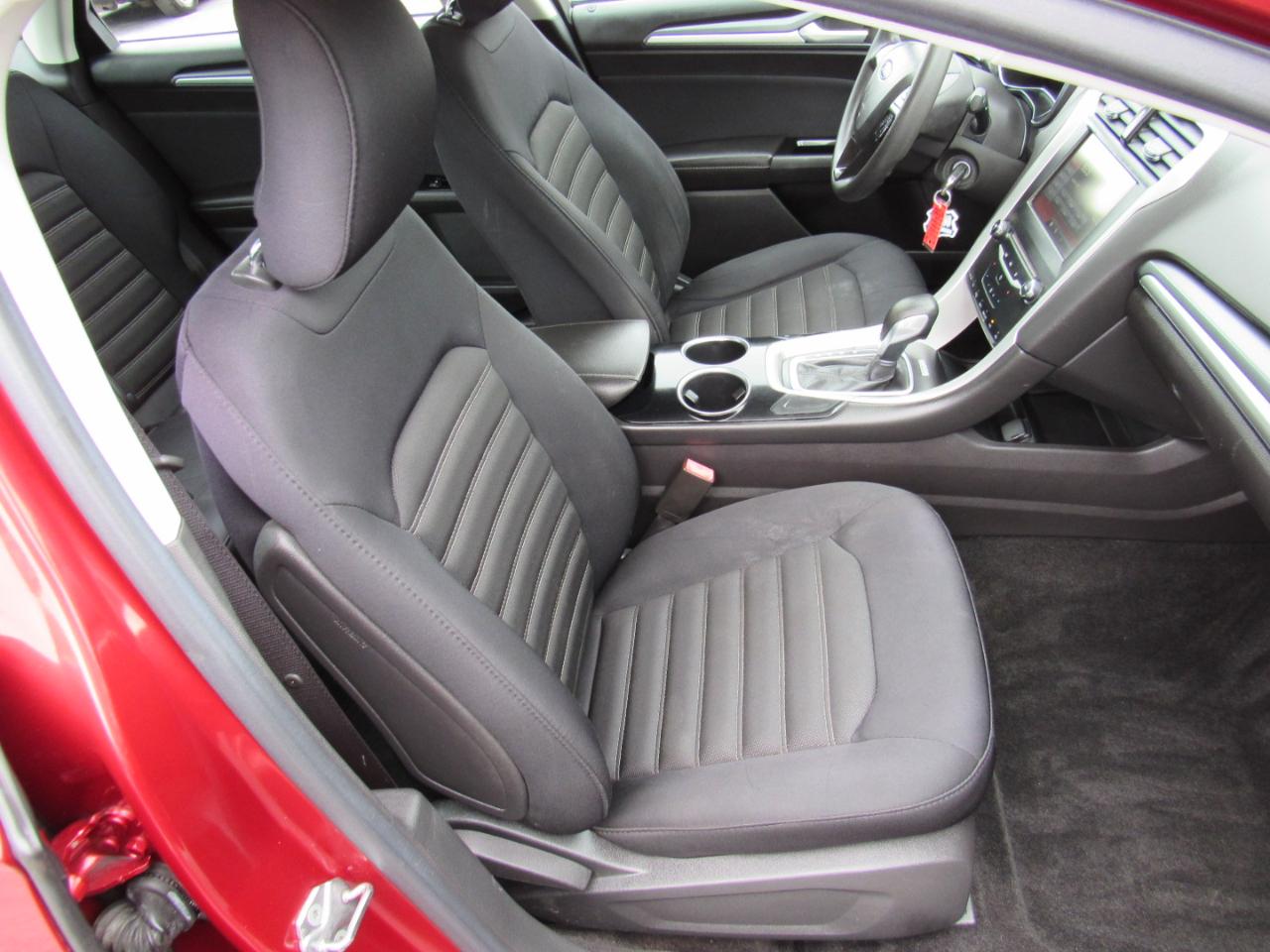Ford Fusion 4dr Sdn SE FWD 2013