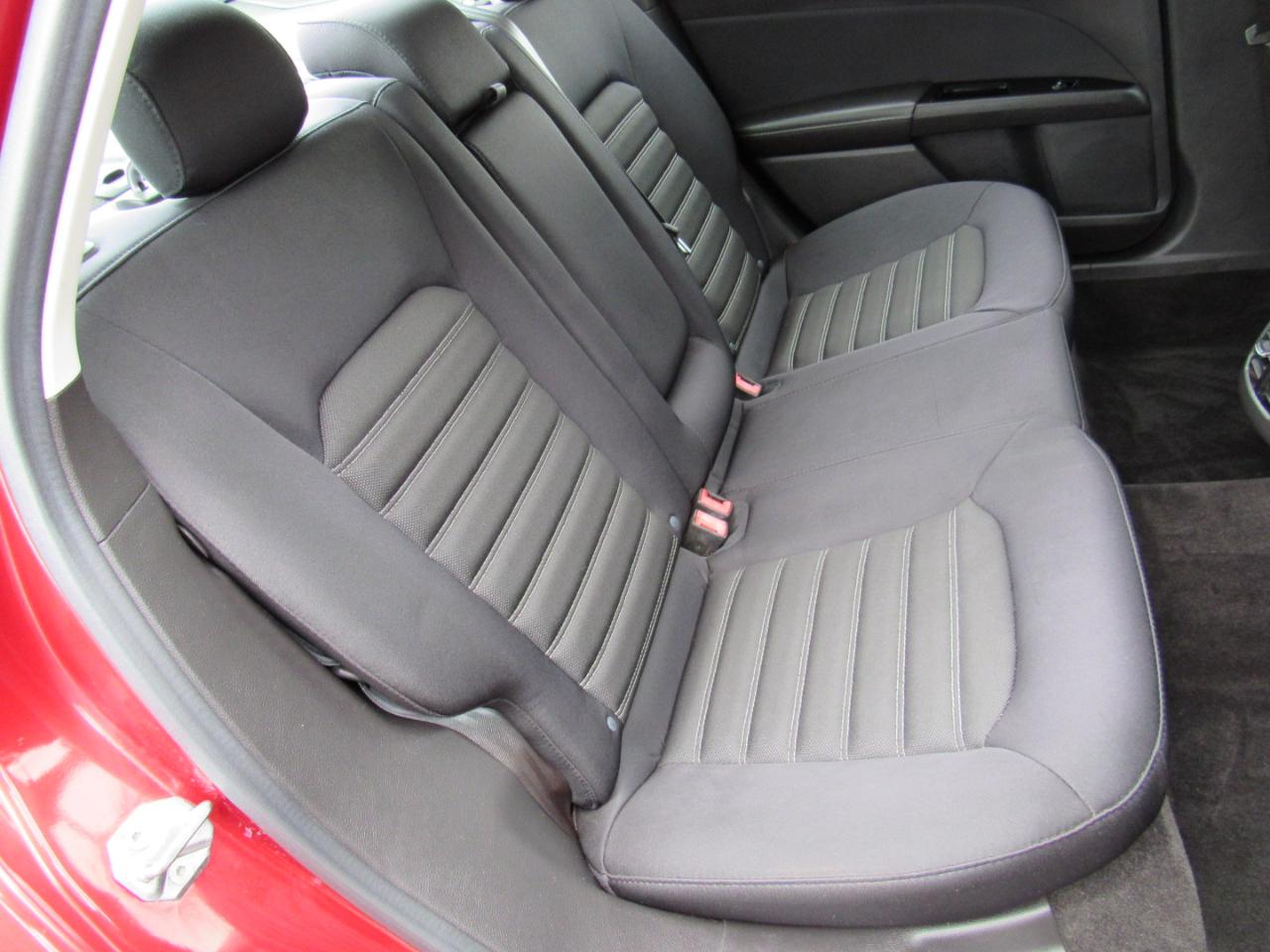 Ford Fusion 4dr Sdn SE FWD 2013