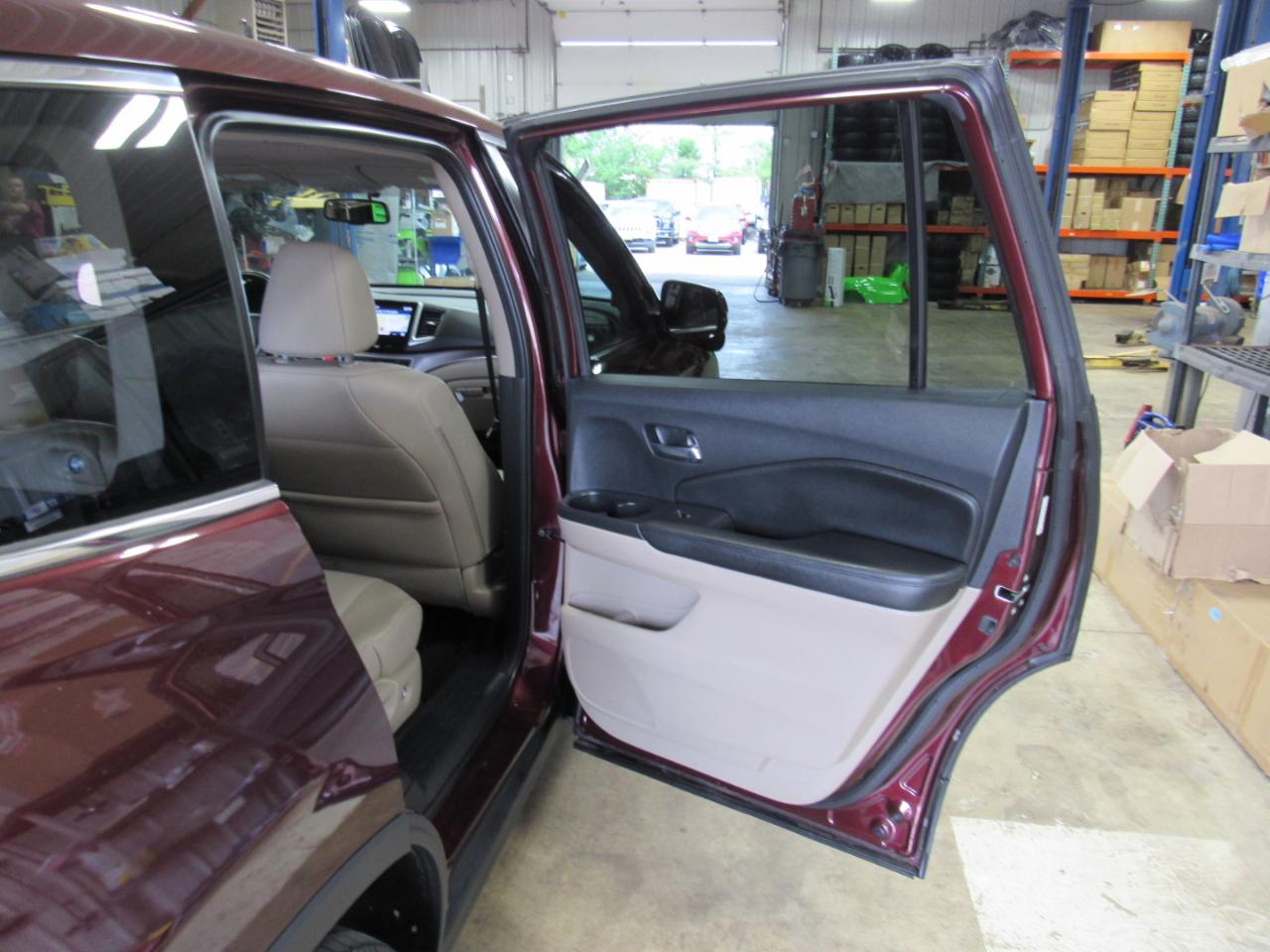 Honda Pilot AWD 4dr EX-L w/Navi 2016
