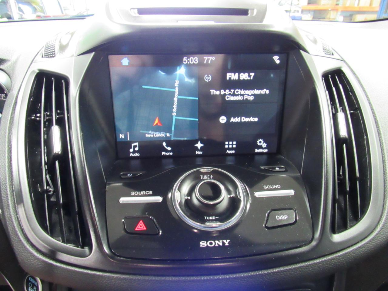 Ford Escape Titanium 4WD 2017