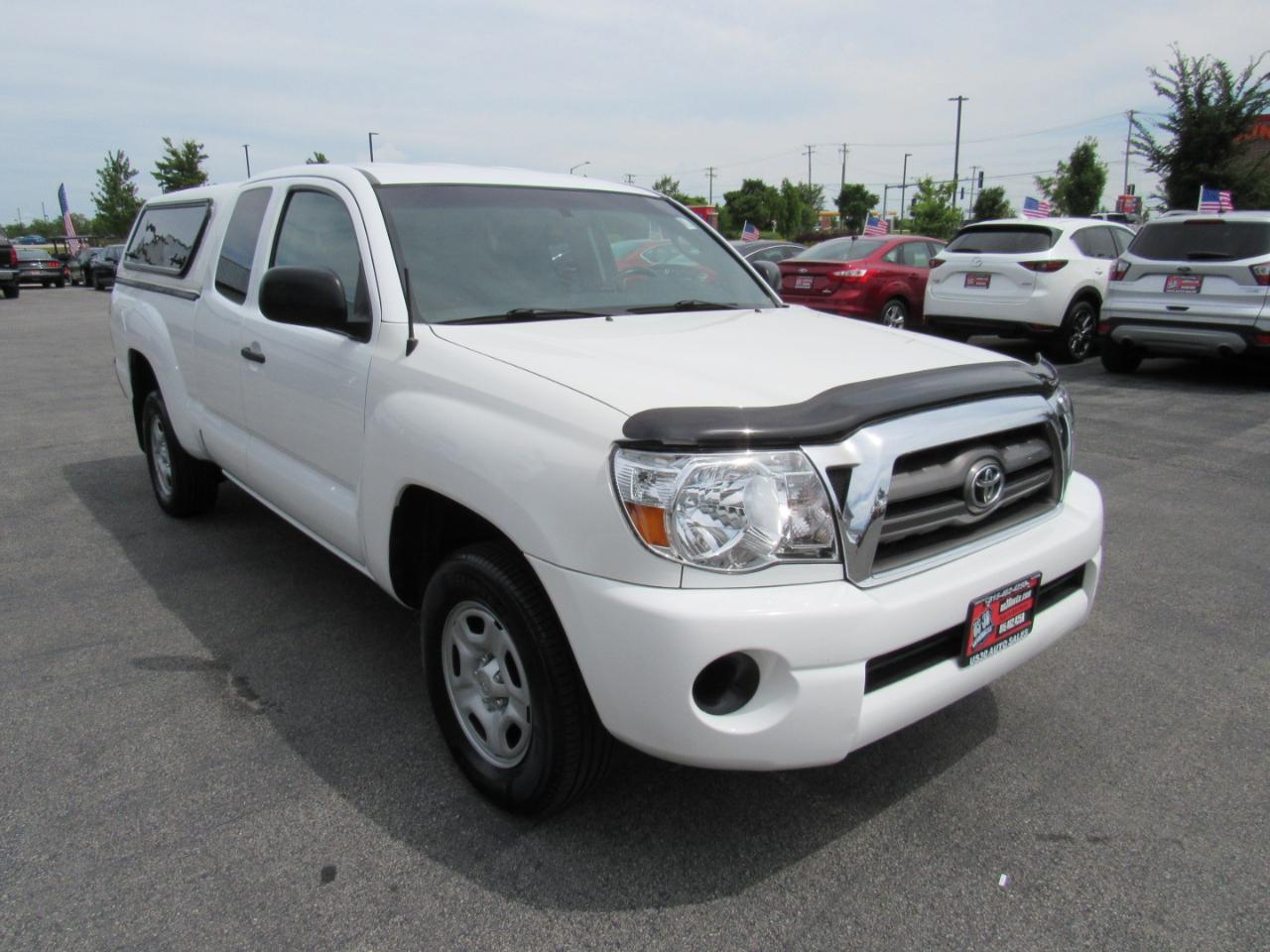 Toyota Tacoma 2WD Access I4 MT (Natl) 2009