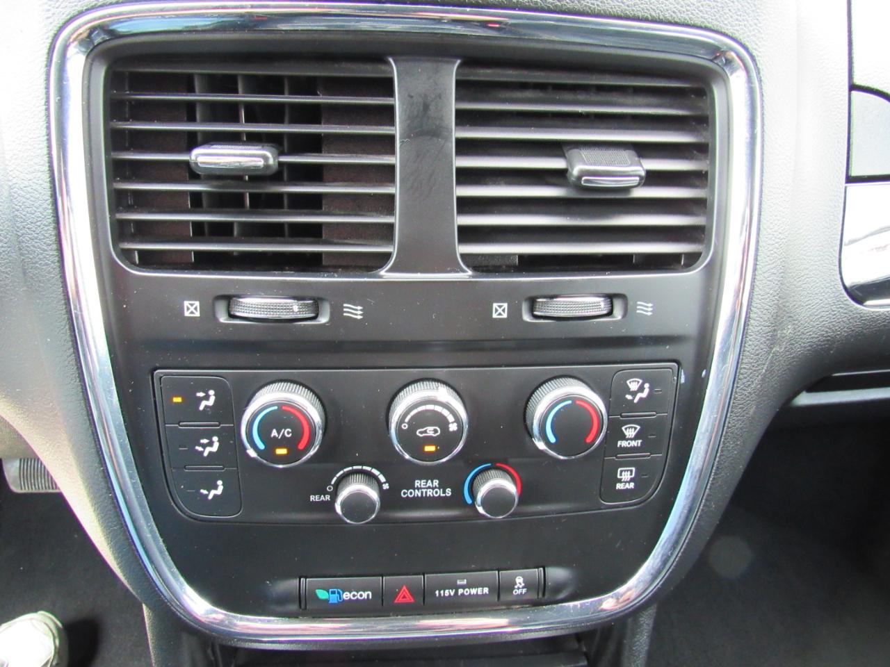 Dodge Grand Caravan 4dr Wgn SXT Plus 2015
