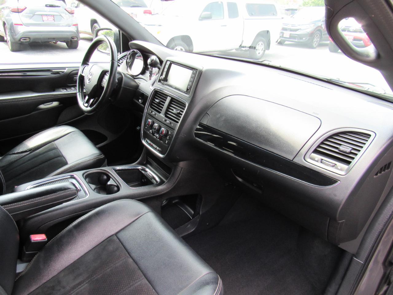 Dodge Grand Caravan 4dr Wgn SXT Plus 2015