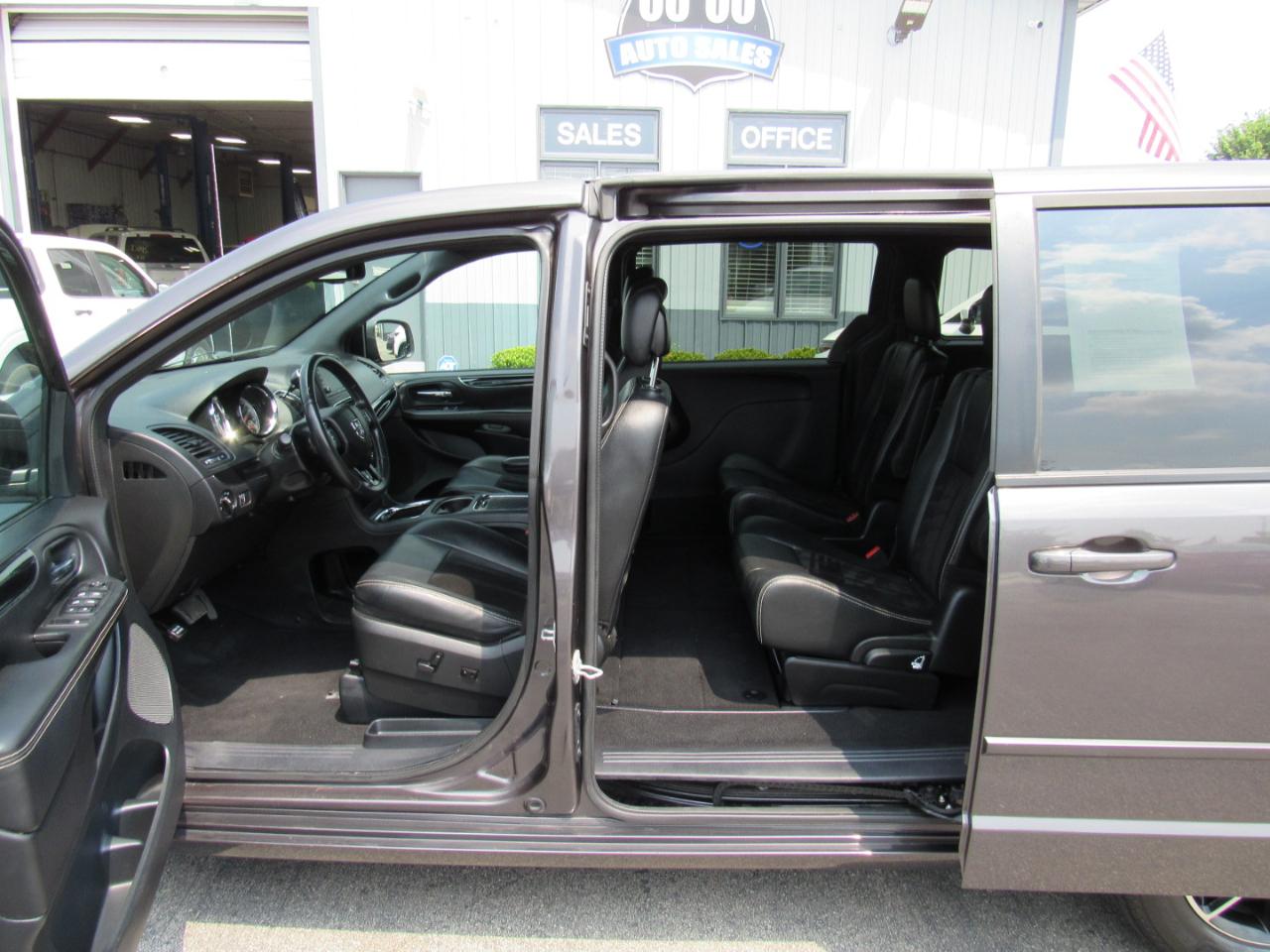 Dodge Grand Caravan 4dr Wgn SXT Plus 2015
