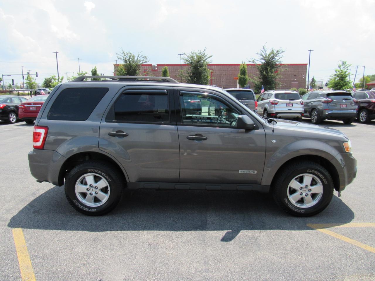 Ford Escape 4WD 4dr XLT 2012