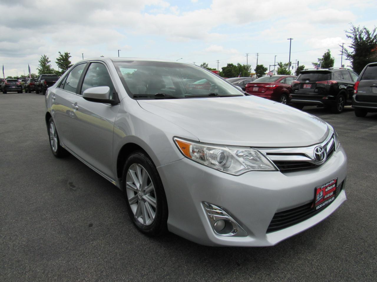 Toyota Camry 4dr Sdn I4 Auto XLE (Natl) 2013