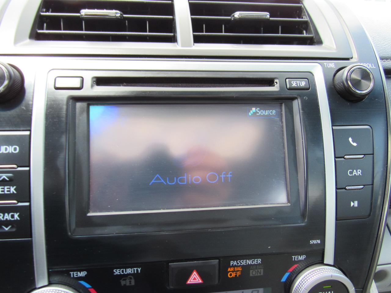 Toyota Camry 4dr Sdn I4 Auto XLE (Natl) 2013