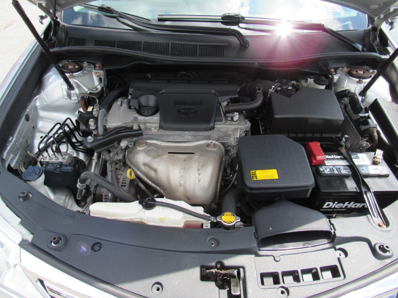 Toyota Camry 4dr Sdn I4 Auto XLE (Natl) 2013