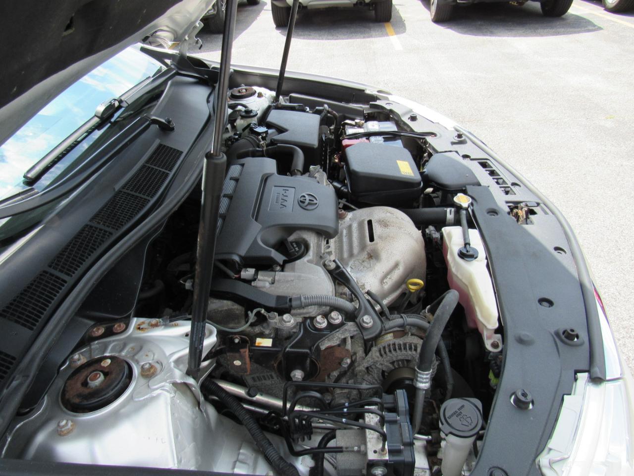 Toyota Camry 4dr Sdn I4 Auto XLE (Natl) 2013