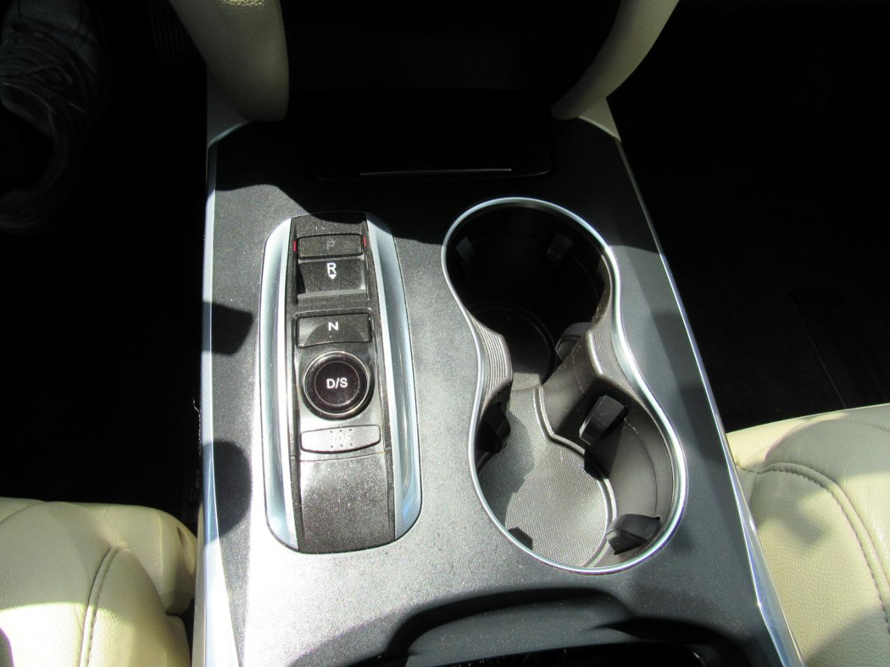 Acura MDX SH-AWD 4dr 2016