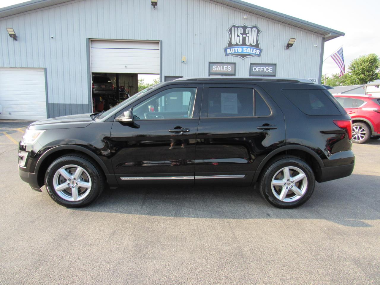 Ford Explorer XLT 4WD 2017