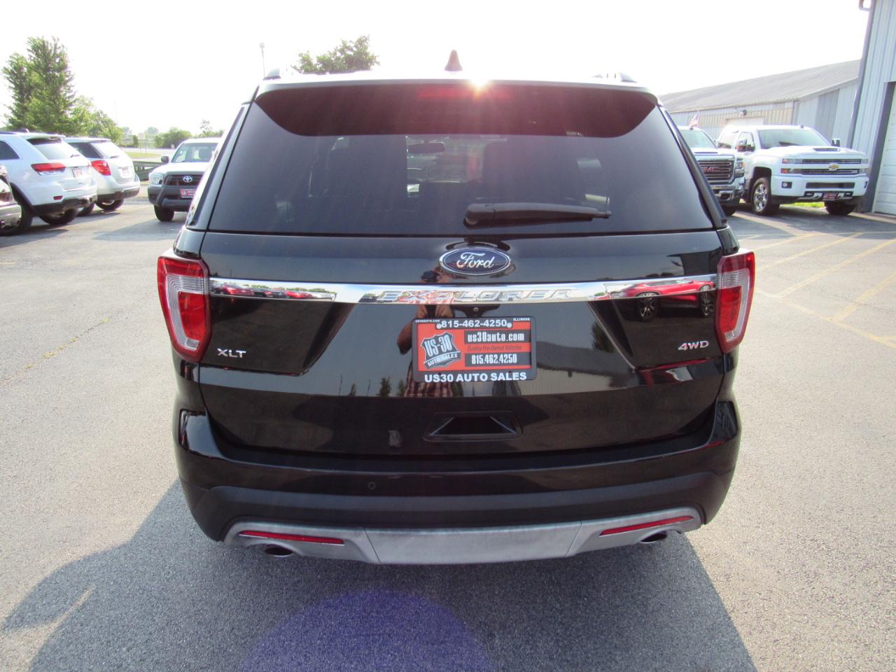 Ford Explorer XLT 4WD 2017