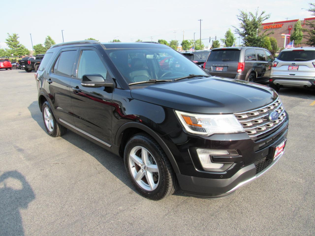 Ford Explorer XLT 4WD 2017