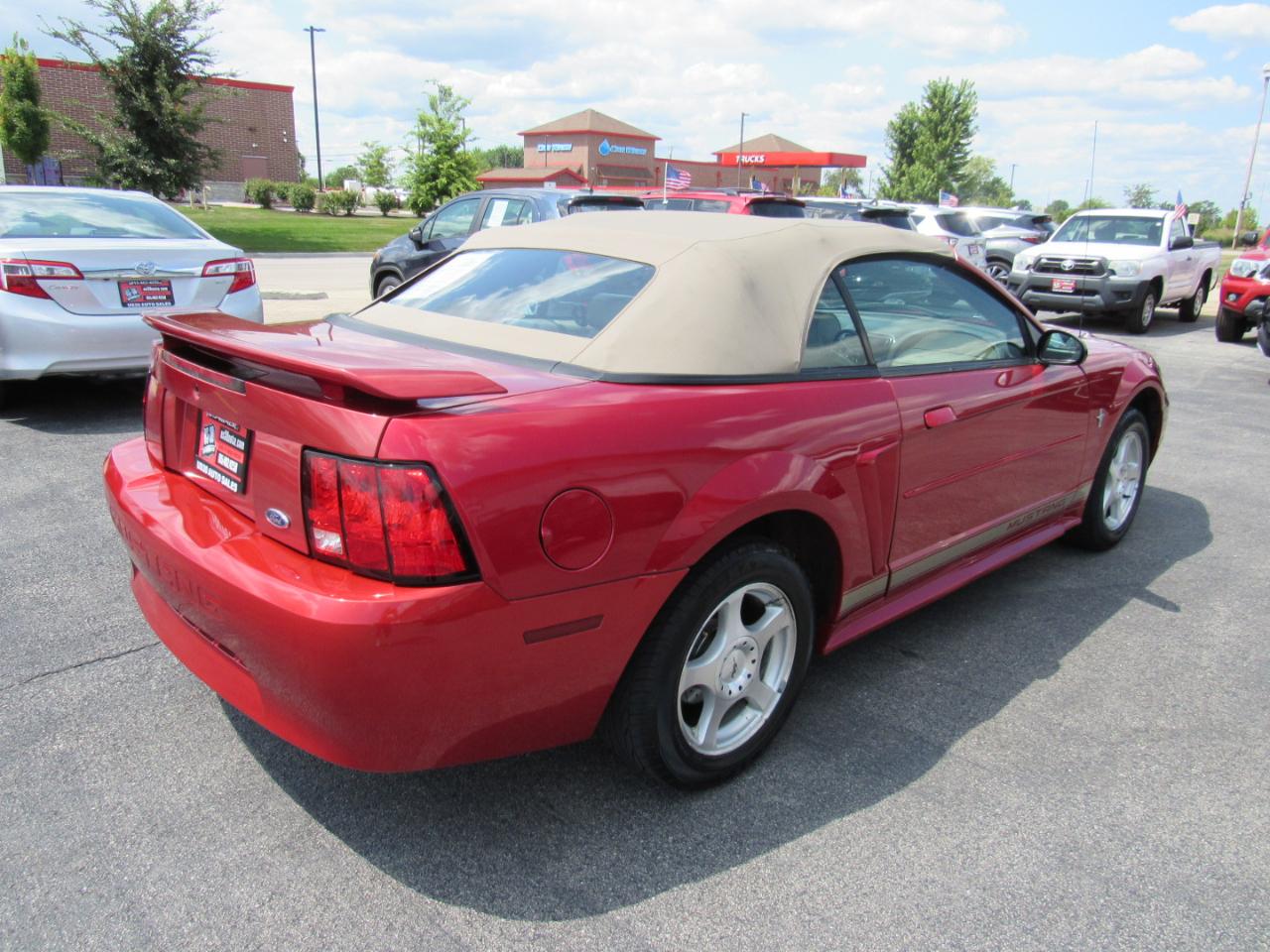 Ford Mustang 2dr Convertible Premium 2002