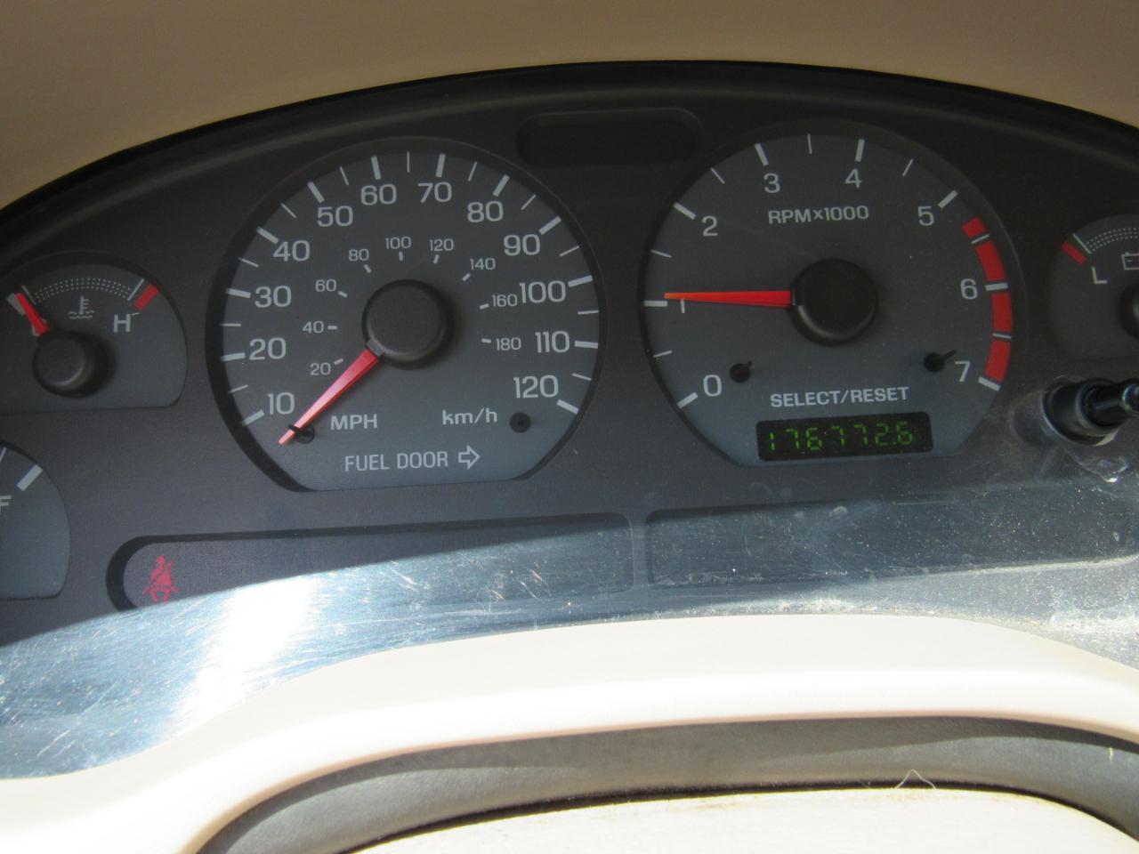 Ford Mustang 2dr Convertible Premium 2002