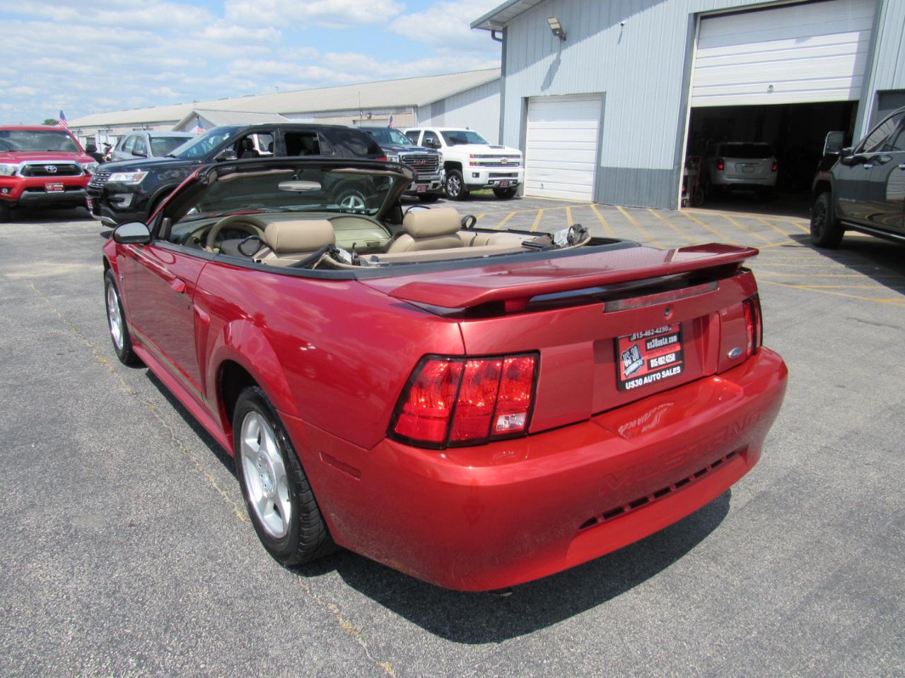 Ford Mustang 2dr Convertible Premium 2002