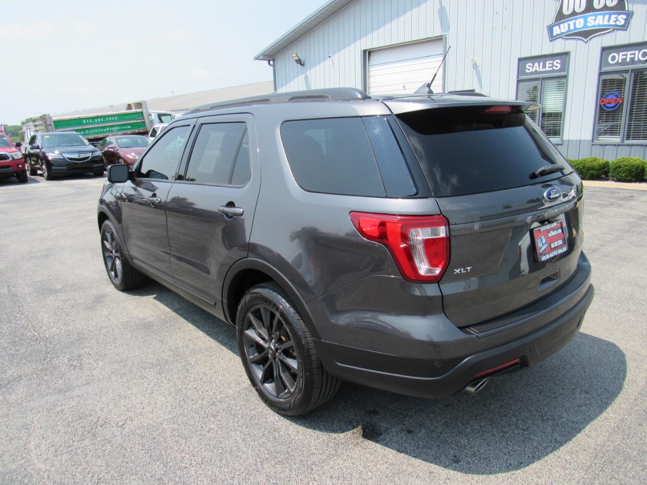 Ford Explorer XLT 4WD 2019