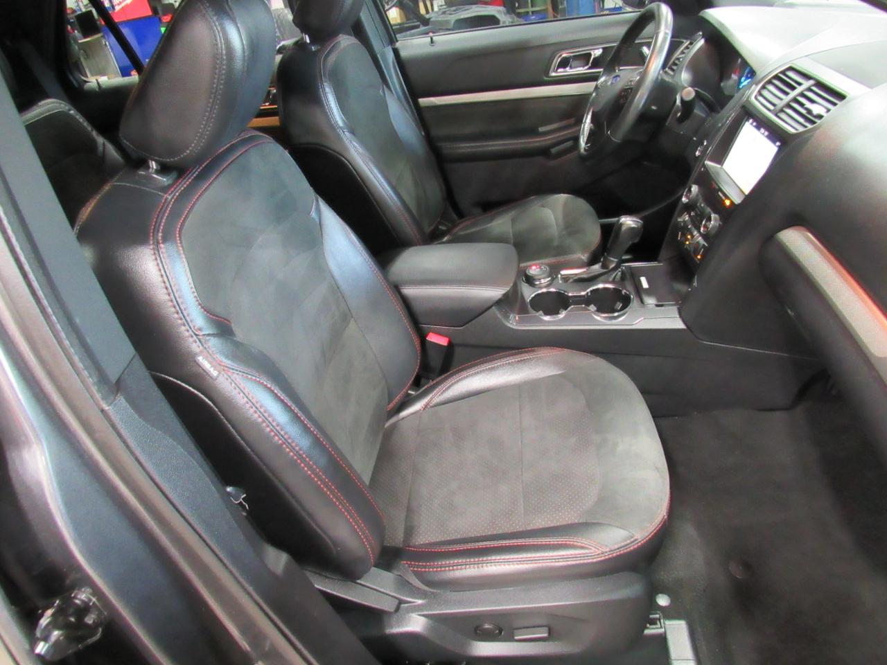 Ford Explorer XLT 4WD 2019