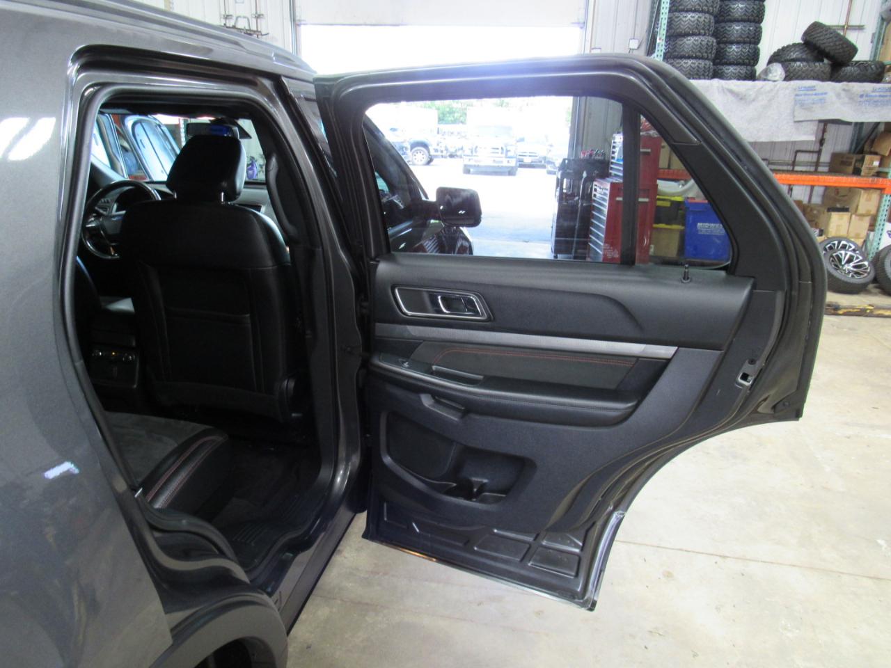 Ford Explorer XLT 4WD 2019