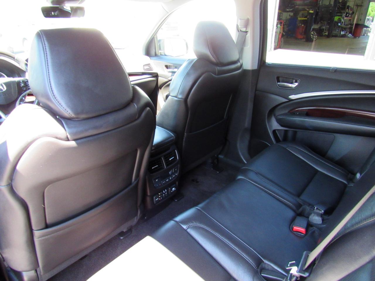 Acura MDX SH-AWD 4dr w/Advance/Entertainment 2016