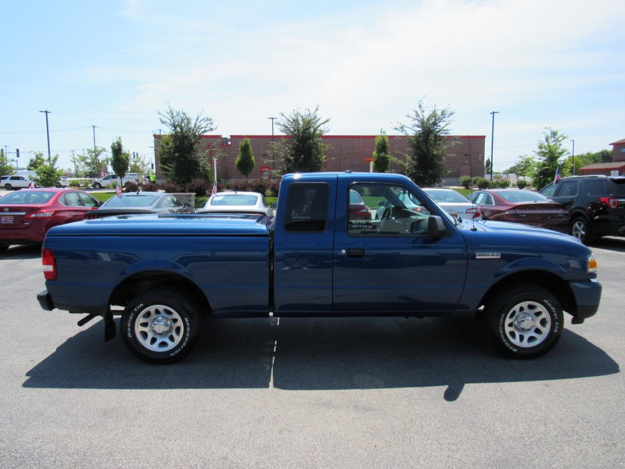 Ford Ranger 2WD 2dr SuperCab 126" XLT 2011