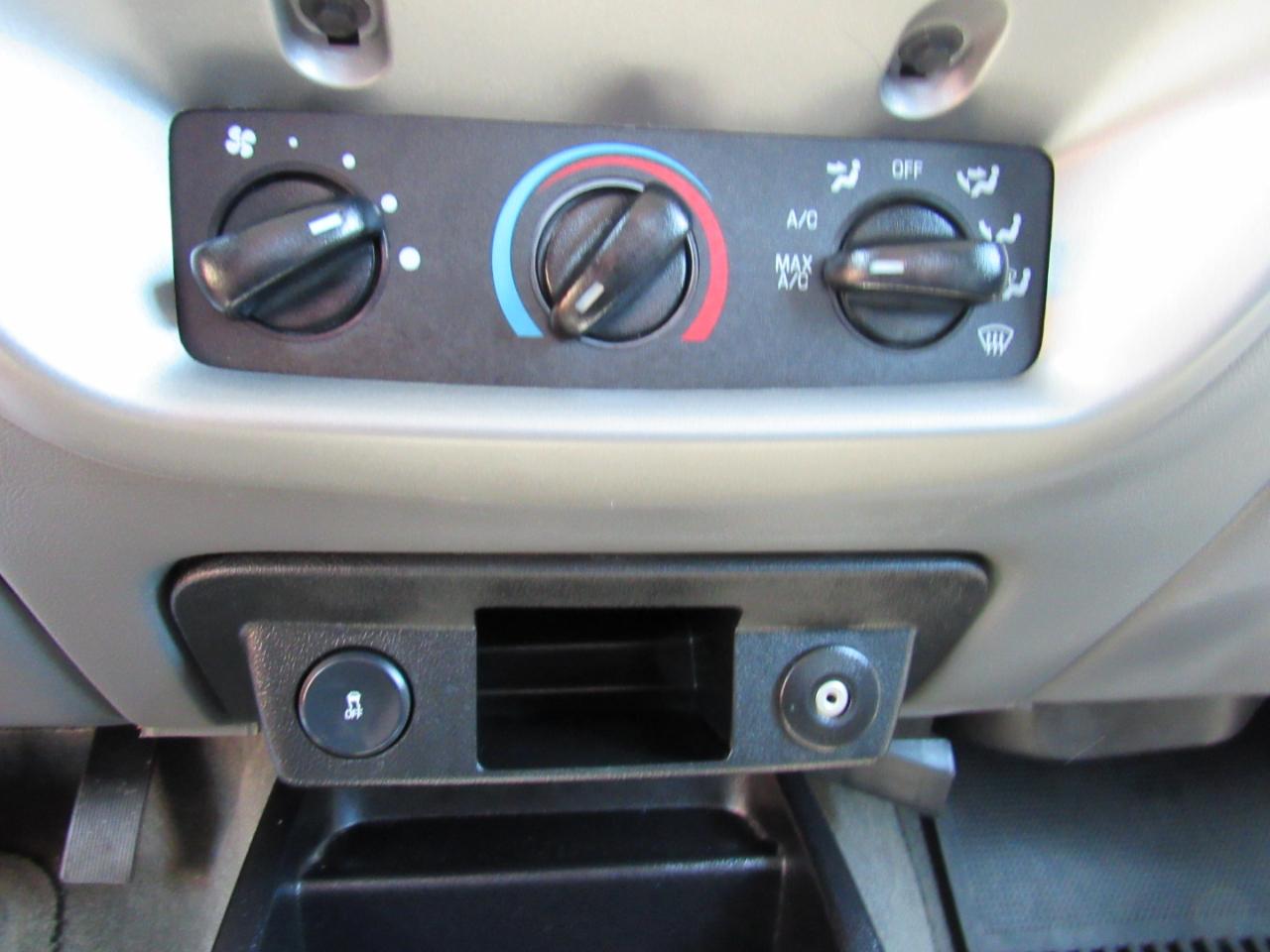 Ford Ranger 2WD 2dr SuperCab 126" XLT 2011
