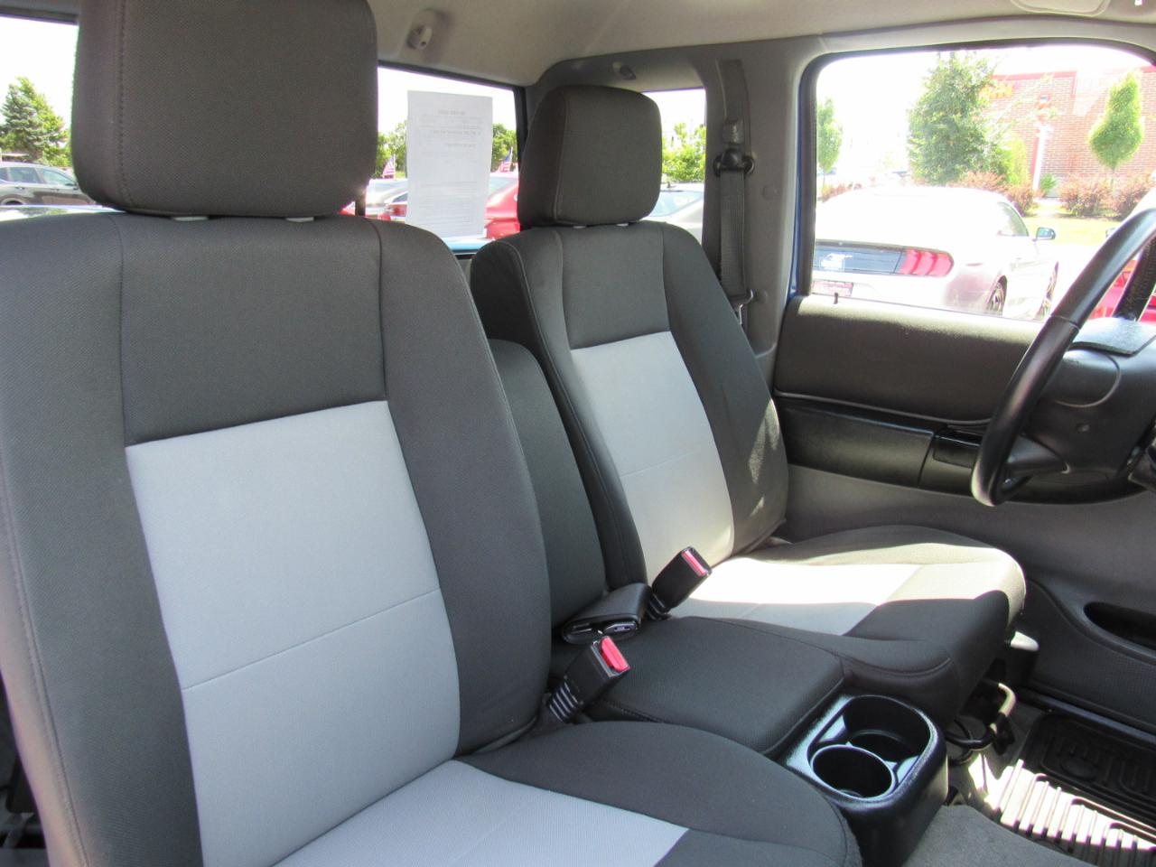Ford Ranger 2WD 2dr SuperCab 126" XLT 2011