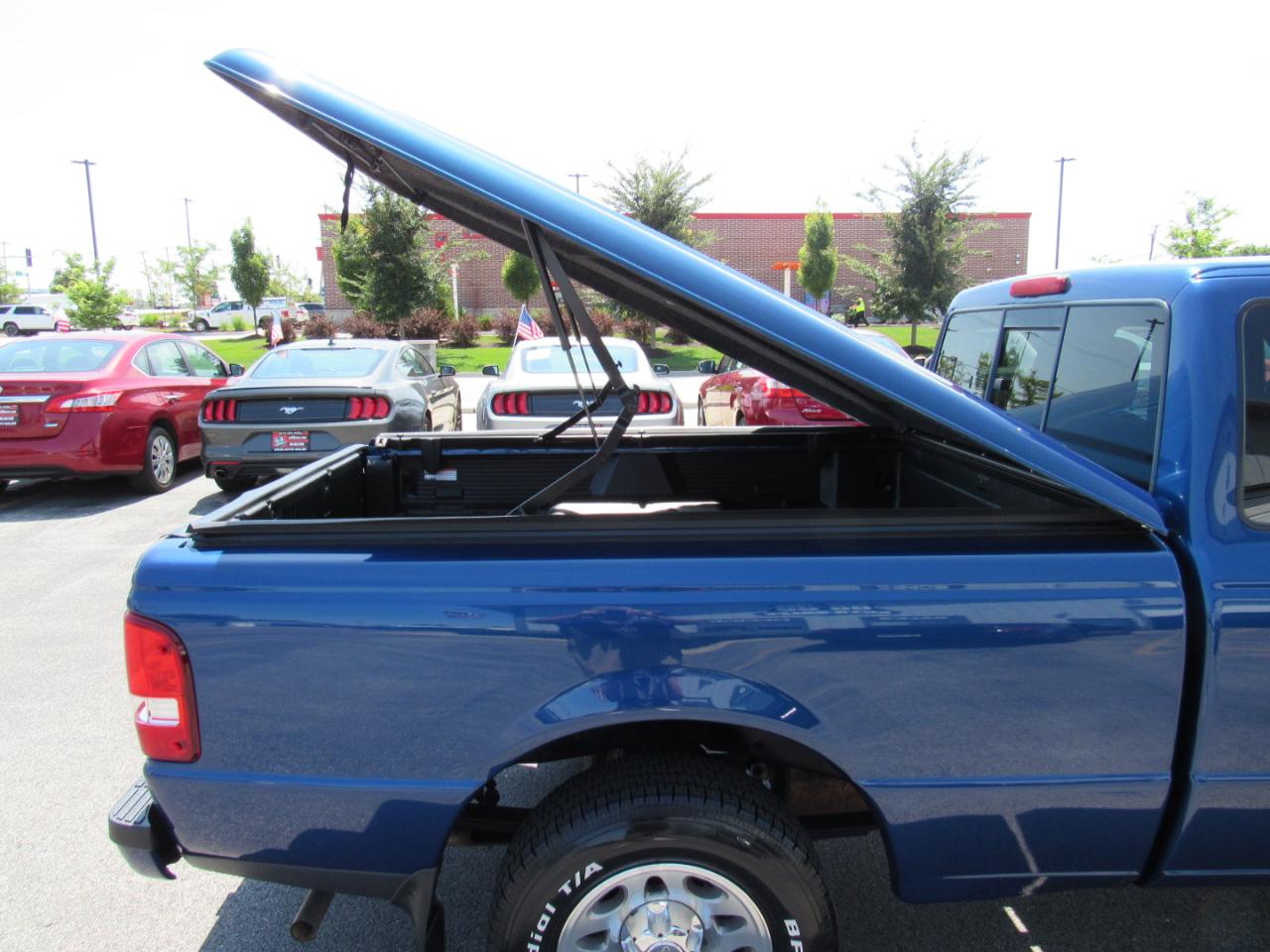 Ford Ranger 2WD 2dr SuperCab 126" XLT 2011