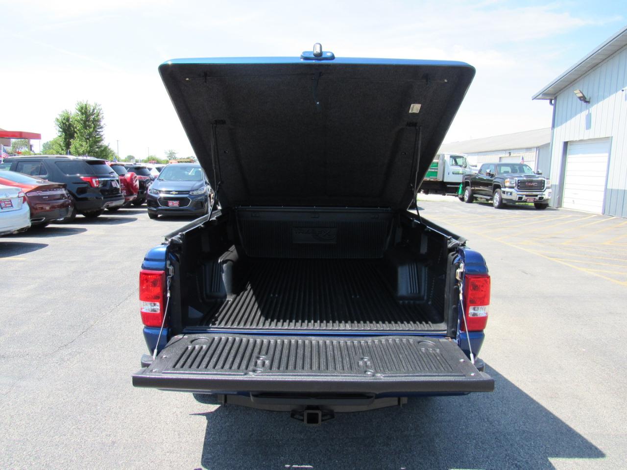 Ford Ranger 2WD 2dr SuperCab 126" XLT 2011