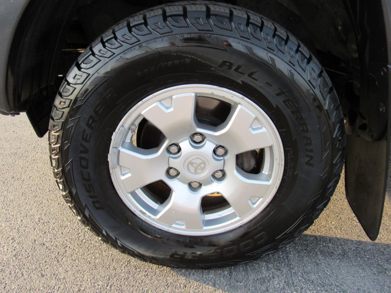 Toyota Tacoma 4WD Access Cab I4 AT (Natl) 2014